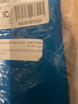 Prótesis estabilizadora de rodilla articulación g