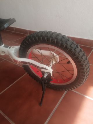 Bicicleta sin pedales