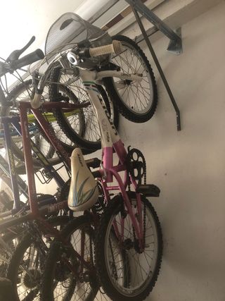 bicicleta casco ruedas