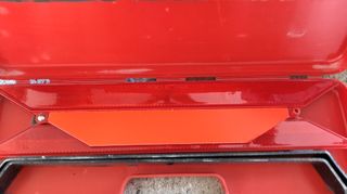 Triangolo segnaletico per auto