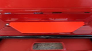 Triangolo segnaletico per auto