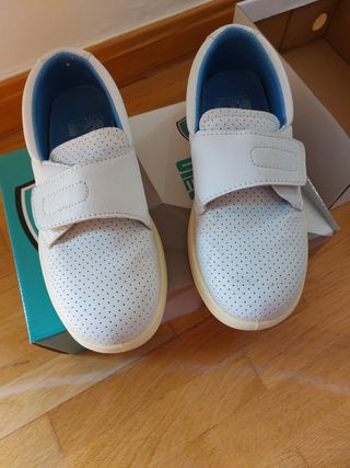 Zapatos de trabajo de seguridad línea blanca