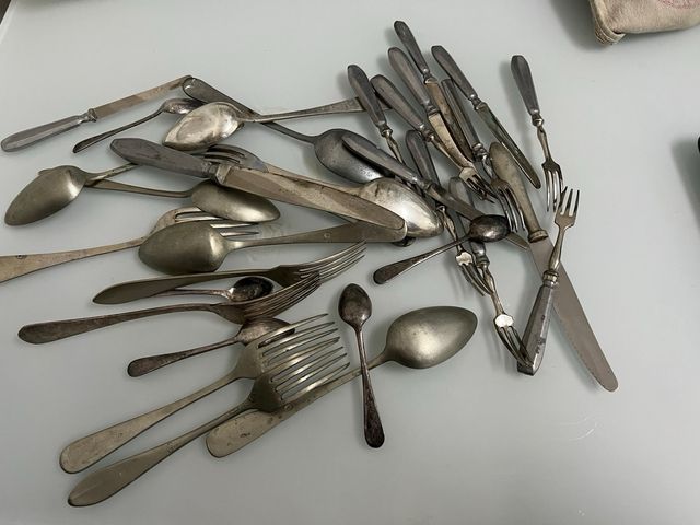 Cubiertos antiguos sueltos