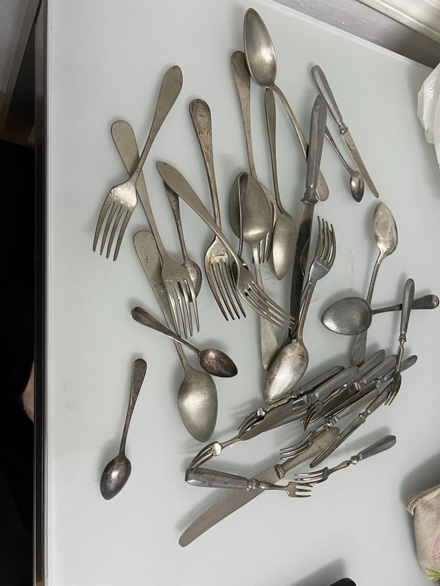 Cubiertos antiguos sueltos