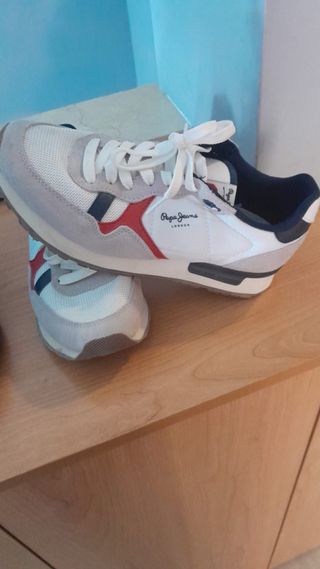 4 pares de bambas talla 39