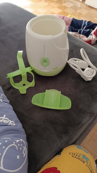 Calientabiberones nuk