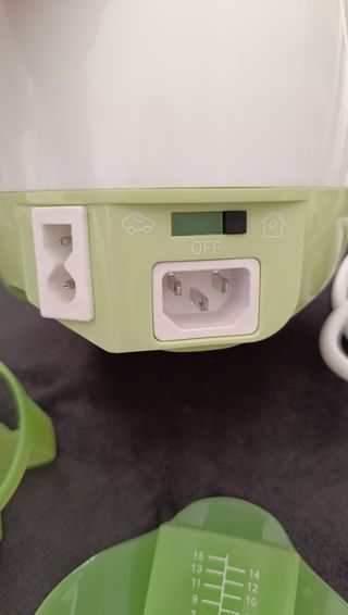 Calientabiberones nuk