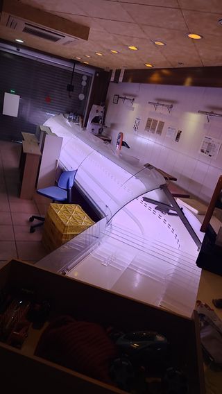 vitrina de espocision carnicería