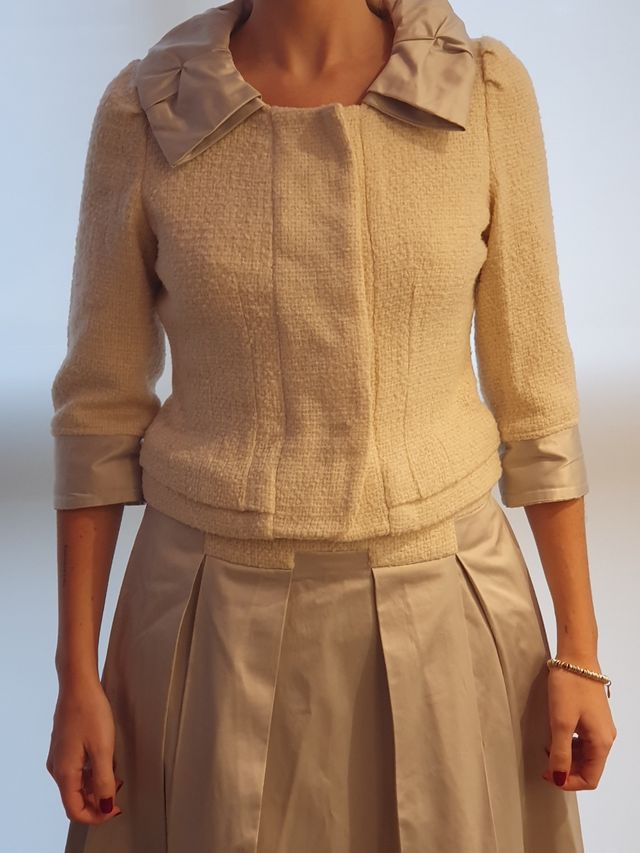 Precioso Traje de chaqueta con falda