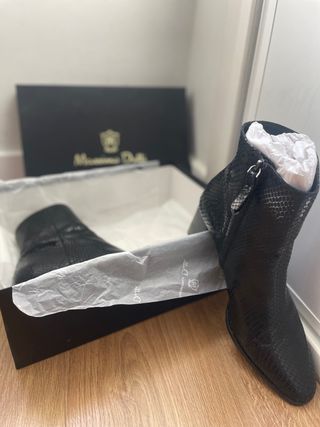 Botin piel negro 40 Massimo Dutti