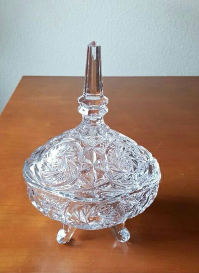 scatola di caramelle in vetro