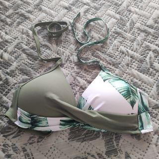 Bikini Push Up 