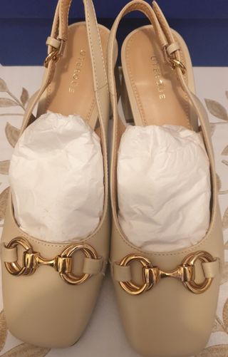 Sandalias UTERQÚE 37