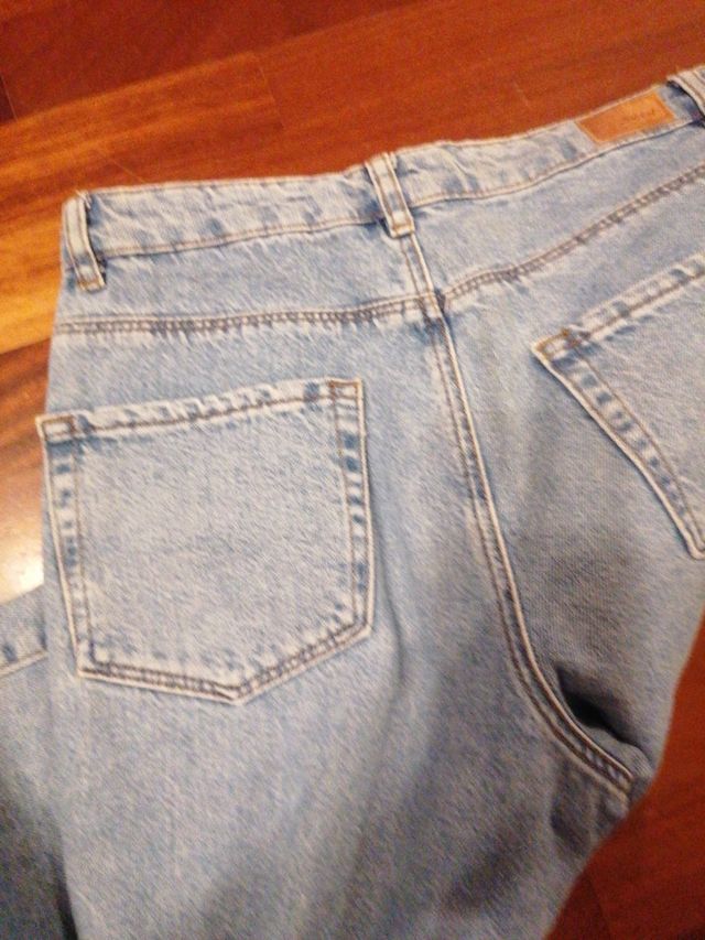 jeans Subdued taglia 26 leggermente grandi in gamb