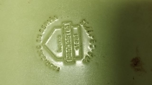 Pote metálico vintage