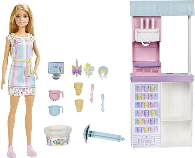 Barbie Juego de Heladería con Muñeca Rubia, Funció