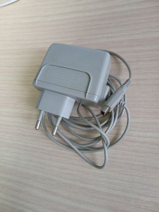 CARGADOR DE NINTENDO 