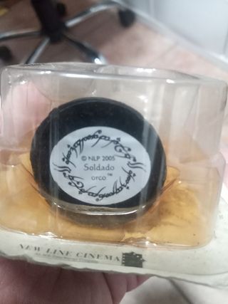 Dos figuras EL SEÑOR DE LOS ANILLOS 2005 BIPLANO.