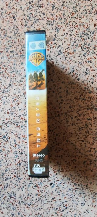 PELICULA VHS TRES REYES