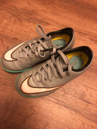 Botas de futbol Niño CR7