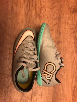 Botas de futbol Niño CR7