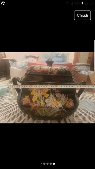 Biscottiera vintage con disegni floreali