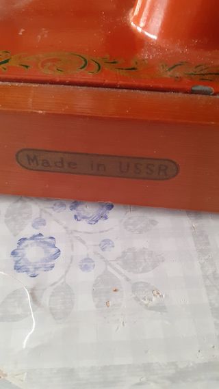 Mini máquina de coser 