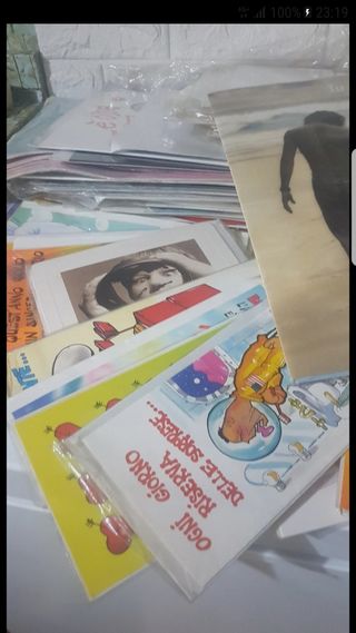 Stock di biglietti di auguri.