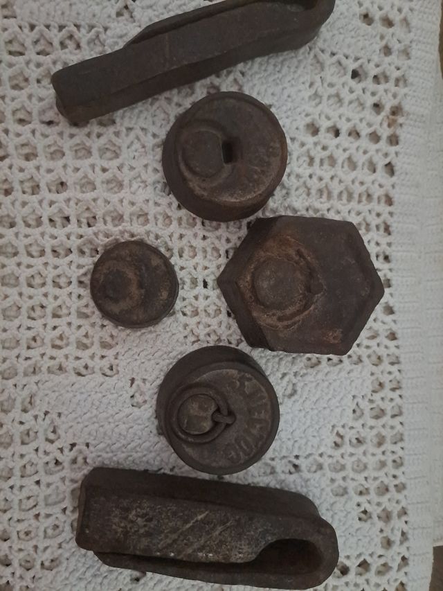 Lote 6 pesos balanza antiguos