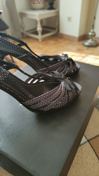 Sandalias LUNARES con tacón alto