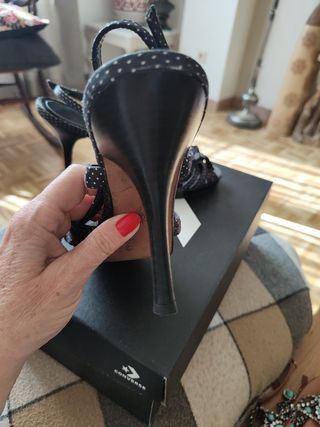 Sandalias LUNARES con tacón alto