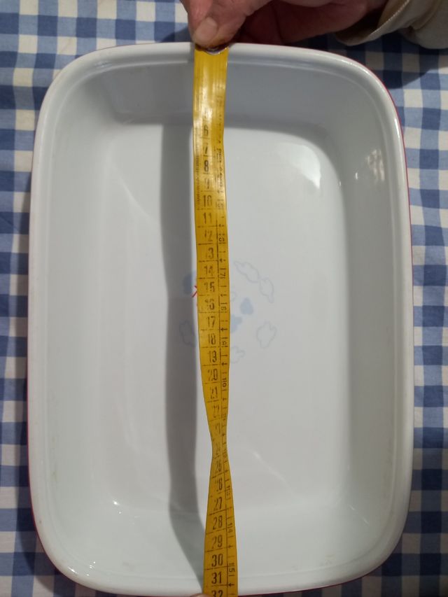 Pirofila in ceramica con disegni