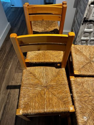 Silla de Mimbre y madera