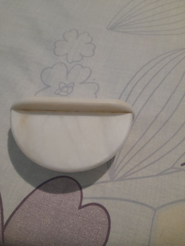 Portatovaglioli in marmo vintage