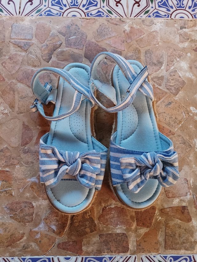 Sandalias de niña.