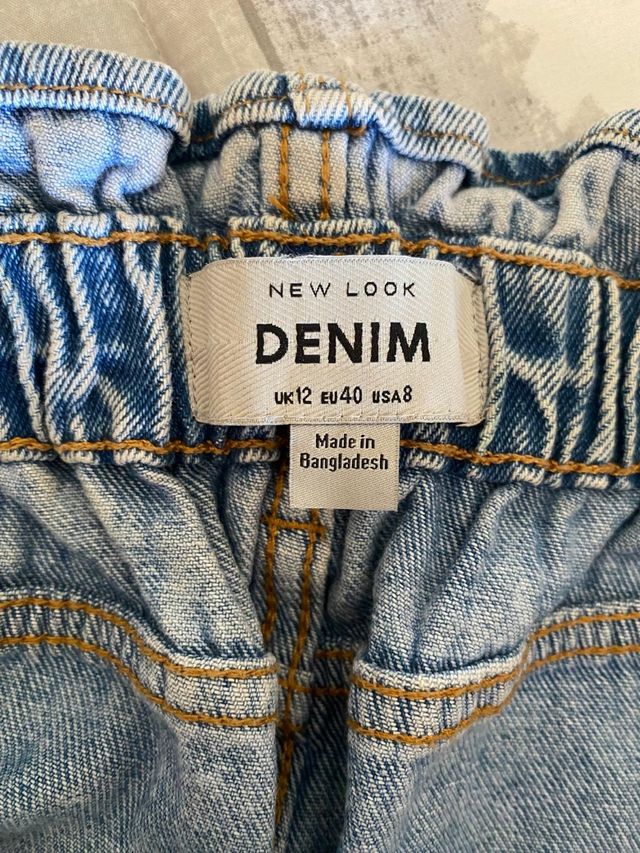 Pantalon vaquero corto