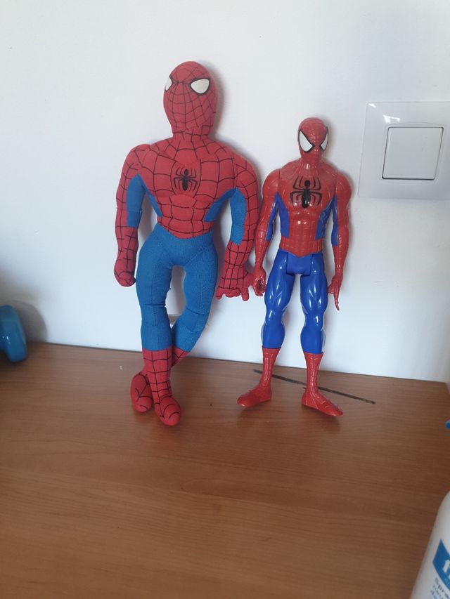 Muñecos de Spiderman 