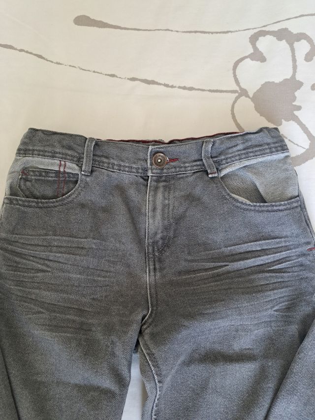 Pantalón vaquero niño