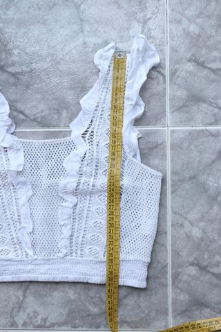 Camiseta blanca ganchillo