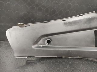 Tapa debajo estribo derecho Gilera Nexus 500cc