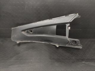 Tapa debajo estribo izquierdo Gilera Nexus 500cc