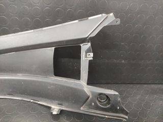 Tapa debajo estribo izquierdo Gilera Nexus 500cc