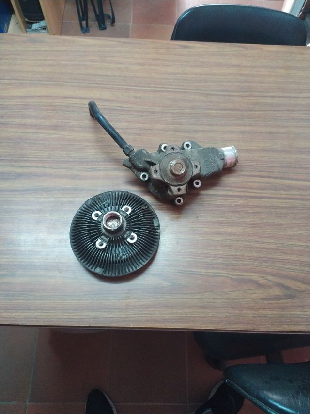 Bomba y viscoso jeep 4.0