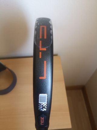 AT GENIUS AGUSTÍN TAPIA EDICION LIMITADA