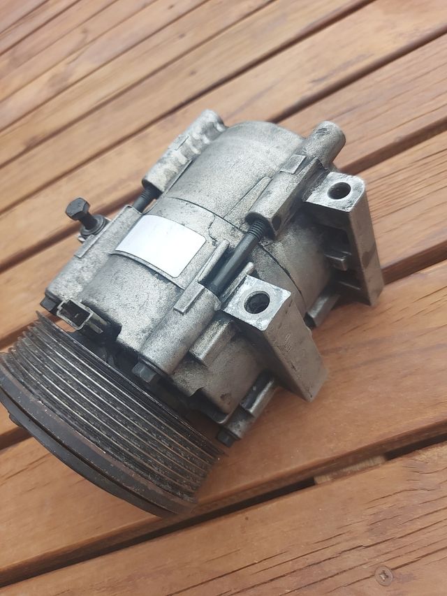 Compressor Aire acondicionado Ford Transit 2.4 TD