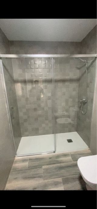 Montador instalador de mamparas 