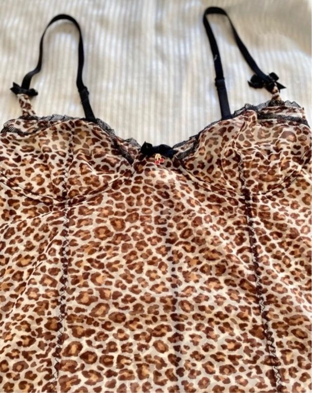 Camiseta elástica lencera