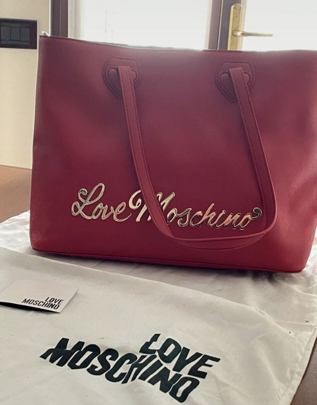 Bolso Moschino ♥️