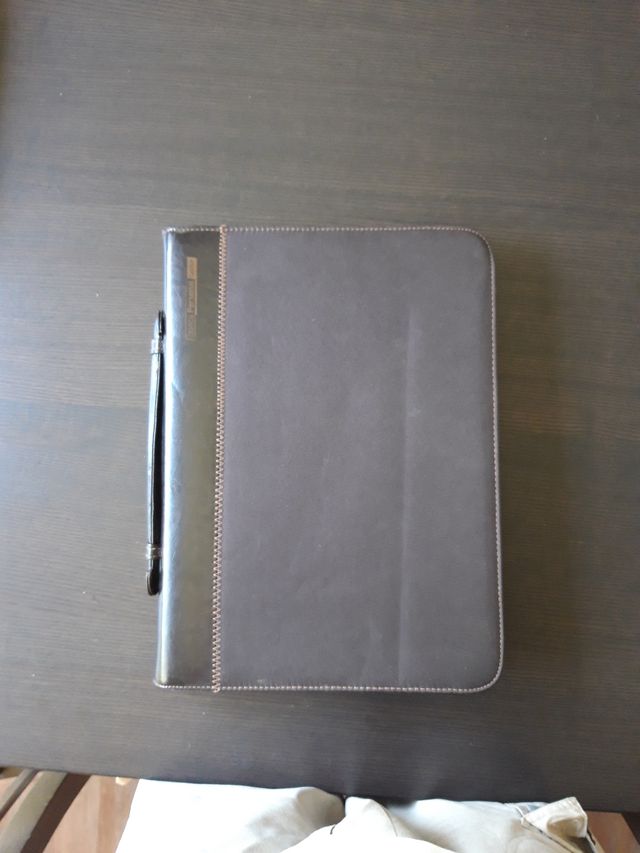 Maletín porta documentos