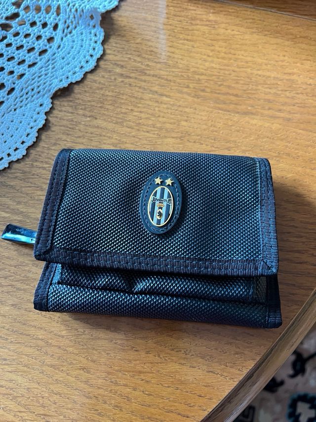 Pirtafoglio in nylon nero logo Juventus